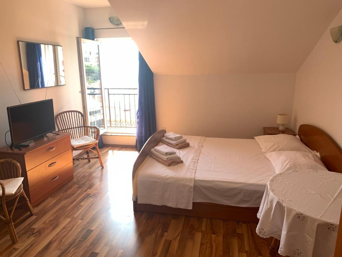 Apartman Senka Podgora Exterior photo