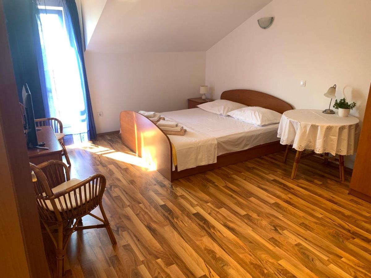 Apartman Senka Podgora Exterior photo